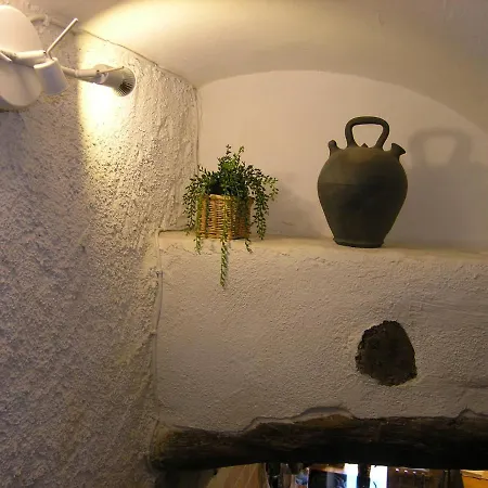 Cal Joanet, Acollidora Caseta A *