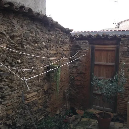 Cal Joanet, Acollidora Caseta A * Gratallops