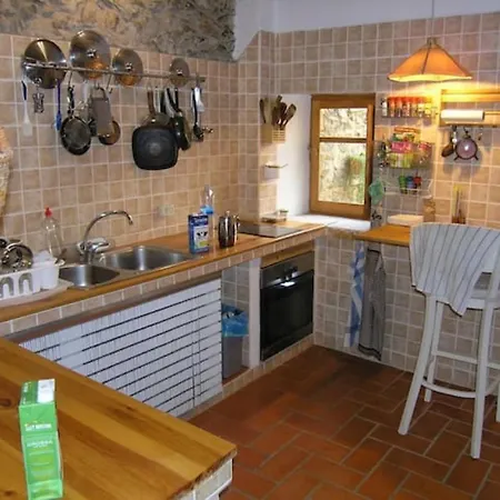 Сasa de vacaciones Cal Joanet, Acollidora Caseta A Gratallops